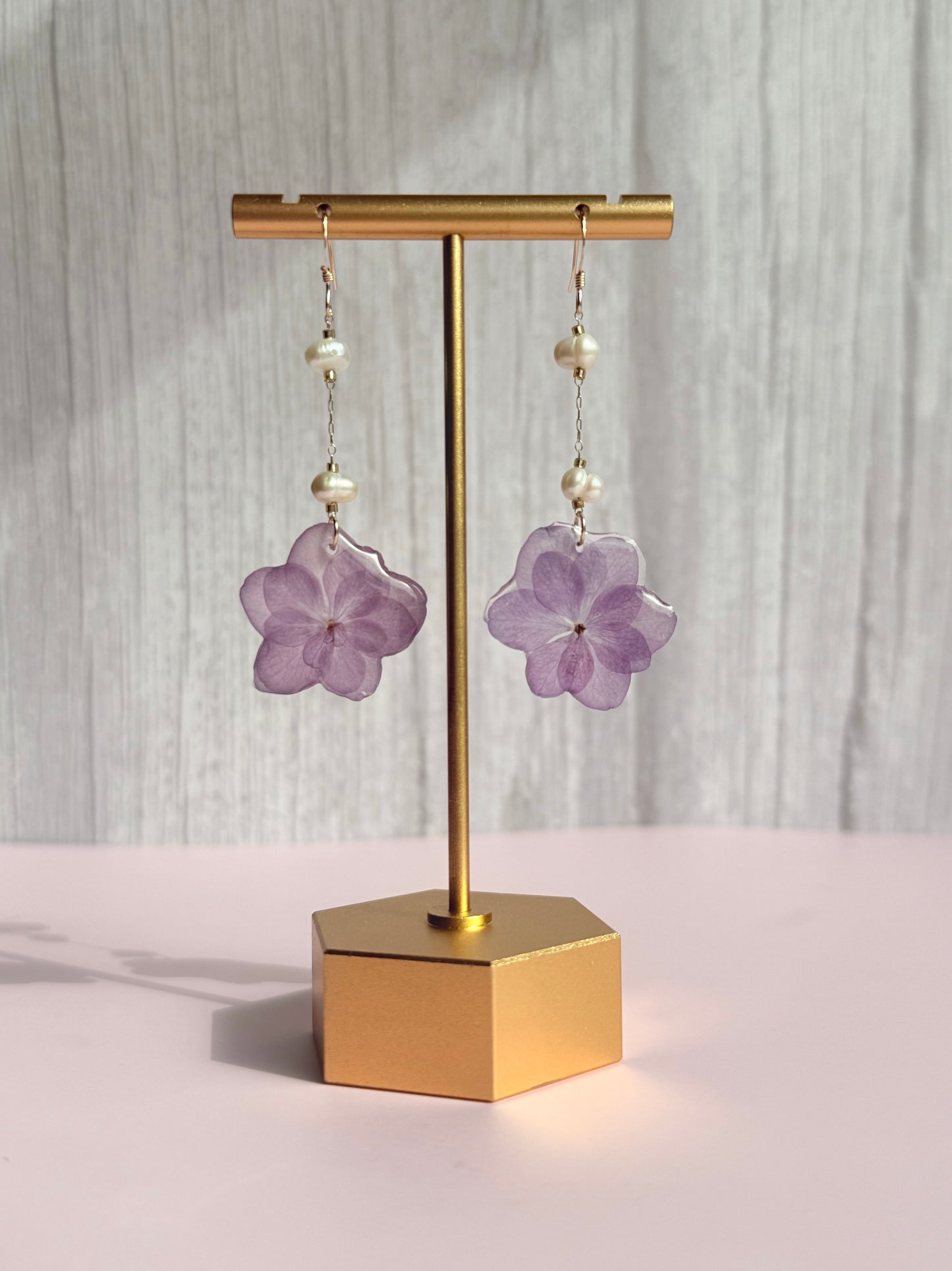 Pearl & Hydrangea Bloom Earrings